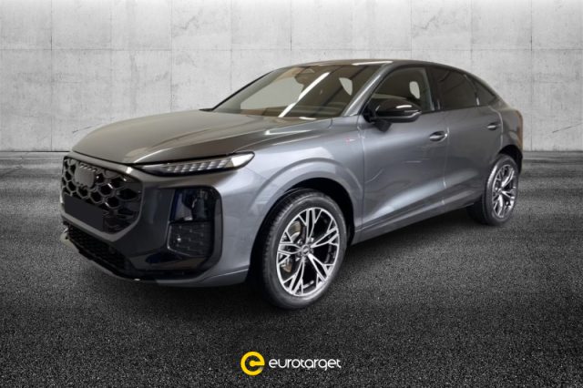 Audi Q3 SPB TFSI 110 kW mHEV S tronic S Line edition semestrale a PIEVE DI CENTO