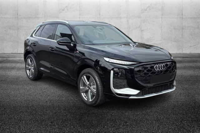 Audi Q3 TFSI 110 kW mHEV S tronic S Line edition - foto 4 di 4