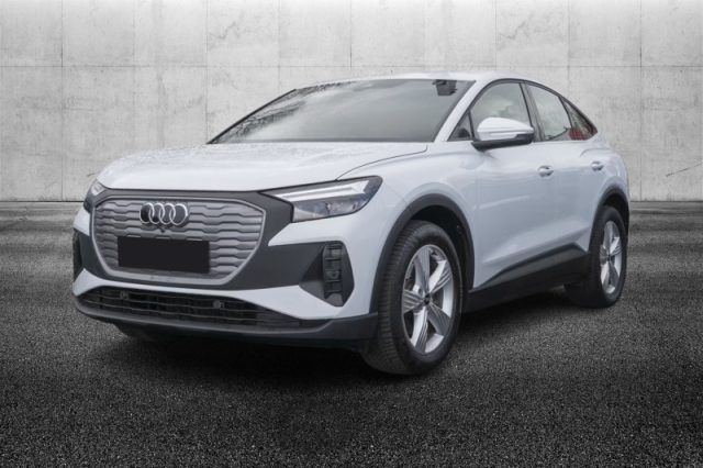 Audi Q4 e-tron Q4 SPB 35 e-tron - foto 2 di 4