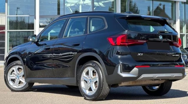 BMW X1 xDrive 25e - foto 4 di 4