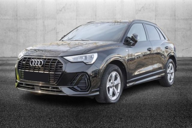 Audi Q3 35 TDI quattro S tronic S line edition - foto 2 di 4