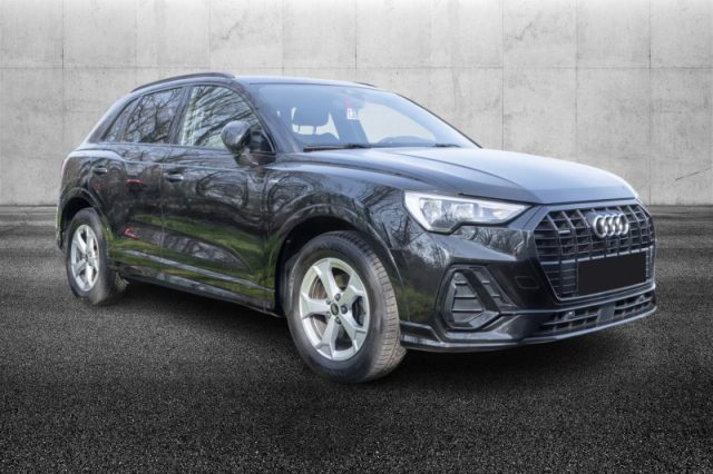 Audi Q3 35 TDI quattro S tronic S line edition - foto 4 di 4