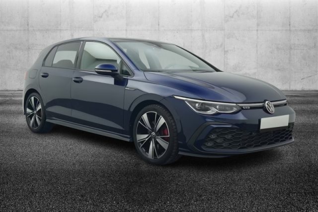 Volkswagen Golf 2.0 TDI DSG GTD - foto 2 di 4