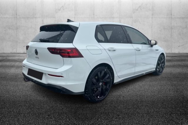 Volkswagen Golf 2.0 TDI DSG GTD - foto 3 di 4