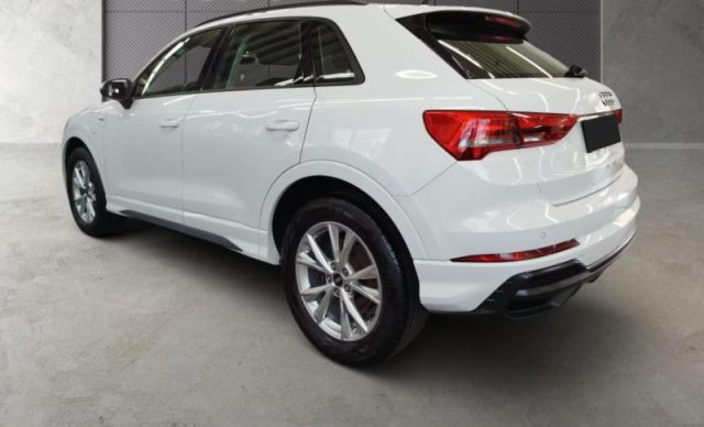 Audi Q3 45 TFSI quattro S tronic S line edition - foto 2 di 4