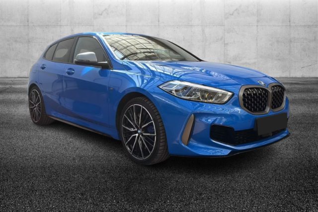 BMW M135 i xDrive - foto 4 di 4