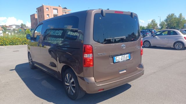 Toyota Proace Verso 2.0D 144 CV L1 D Luxury - foto 3 di 4