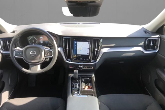 Volvo V60 T6 Recharge AWD Plug-in Hybrid Inscription Expres - foto 4 di 4