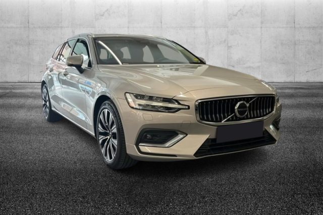Volvo V60 B4 (d) automatico Plus Bright - foto 2 di 4