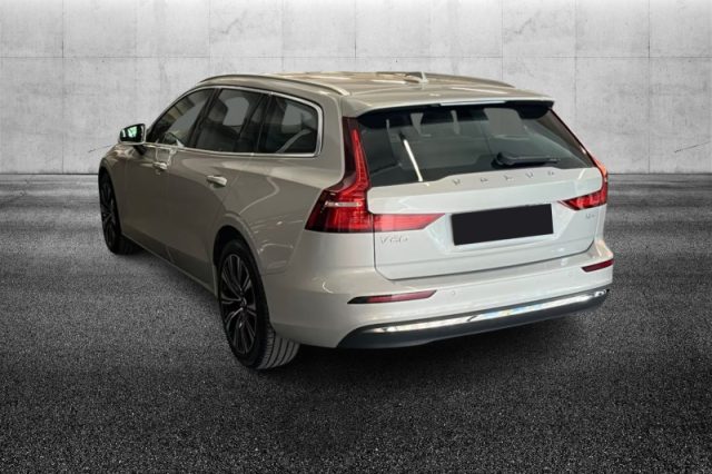 Volvo V60 B4 (d) automatico Plus Bright - foto 4 di 4