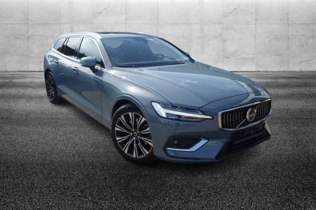 Volvo V60 B4 (d) automatico Plus Bright - foto 2 di 4