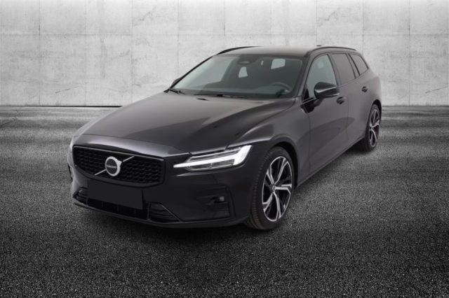 Volvo V60 B4 (d) automatico Plus Dark usato a PIEVE DI CENTO