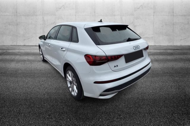 Audi A3 SPB 35 TDI S tronic - foto 4 di 4