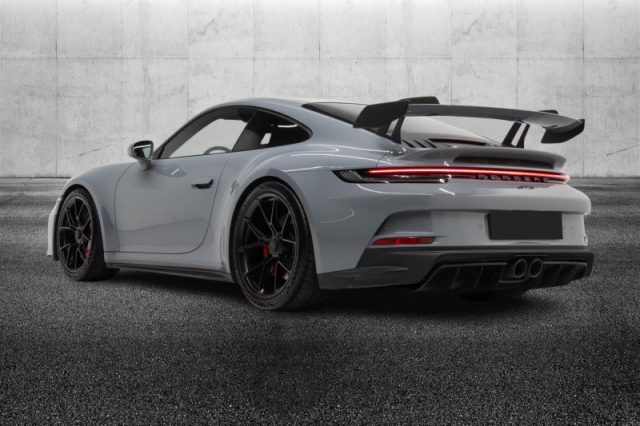 Porsche 911 GT3 - foto 3 di 4