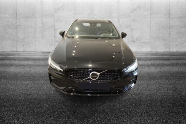 Volvo V60 B4 (d) automatico Ultimate Dark - foto 4 di 4