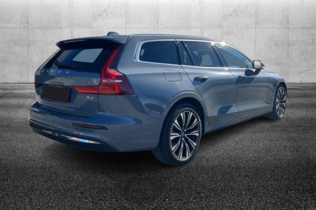 Volvo V60 B4 (d) automatico Plus Bright - foto 3 di 4