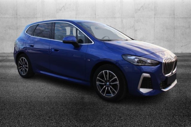 BMW 218 i Active Tourer Msport - foto 2 di 4