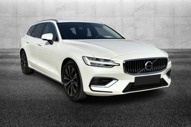 Volvo V60 T6 Recharge AWD Plug-in Hybrid aut. Plus Bright - foto 2 di 4