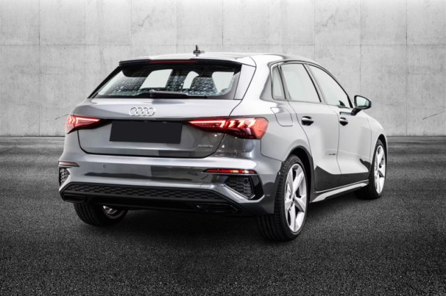 Audi A3 SPB 40 TFSI quattro S tronic S line edition - foto 3 di 4