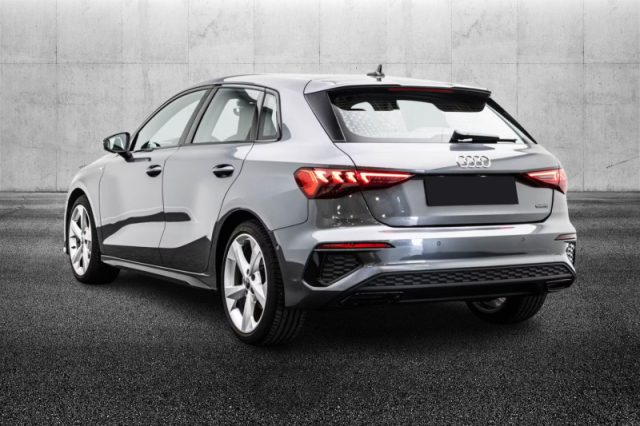 Audi A3 SPB 40 TFSI quattro S tronic S line edition - foto 4 di 4