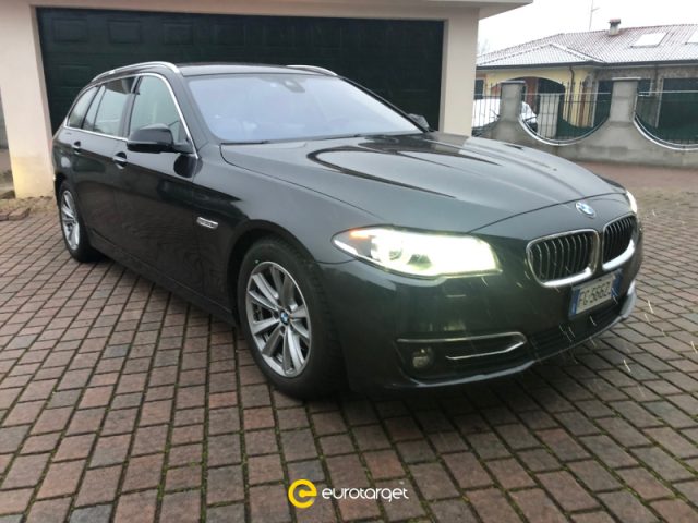 BMW 520 d xDrive Touring Luxury - foto 2 di 4
