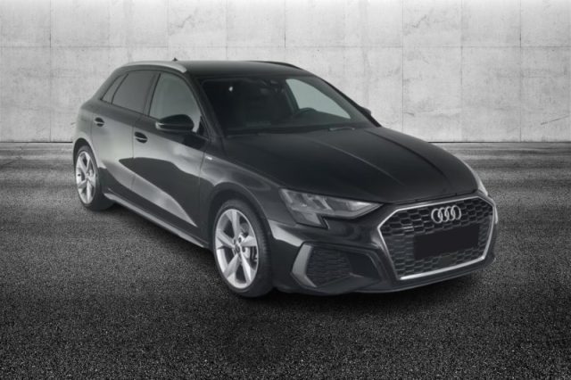 Audi A3 SPB 40 TFSI quattro S tronic S line edition - foto 2 di 4