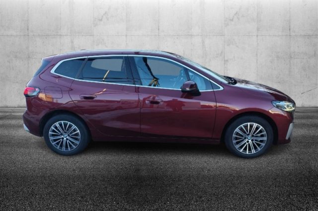 BMW 218 i Active Tourer Luxury - foto 4 di 4