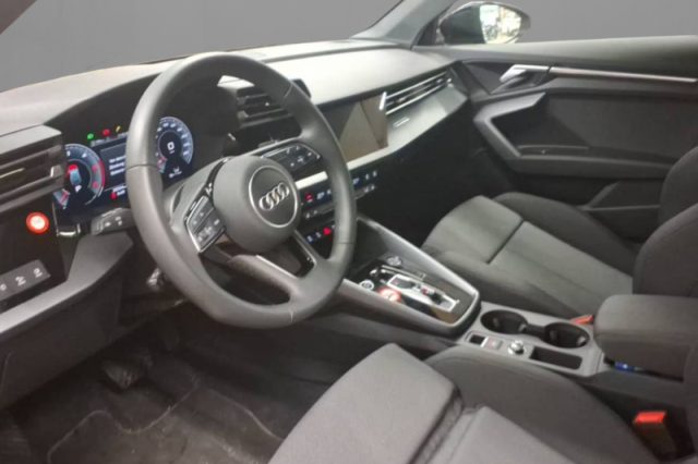 Audi A3 SPB 35 TDI S tronic S line edition - foto 3 di 4