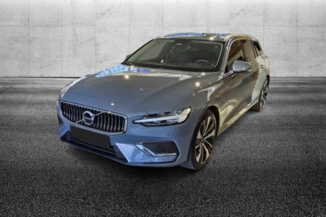 Volvo V60 T6 Recharge AWD Plug-in Hybrid aut. Core usato a PIEVE DI CENTO