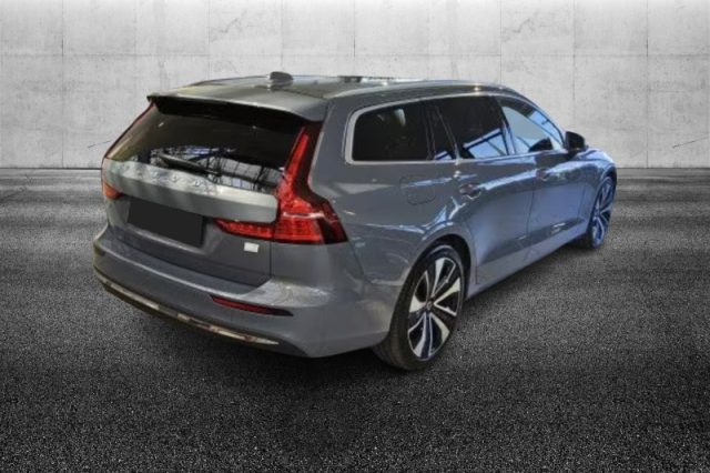 Volvo V60 T6 Recharge AWD Plug-in Hybrid aut. Core - foto 4 di 4
