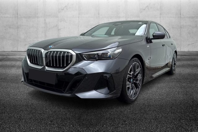 BMW 520 d 48V xDrive Msport semestrale a PIEVE DI CENTO