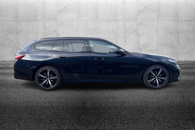 BMW 520 d 48V sDrive Touring Msport - foto 4 di 4