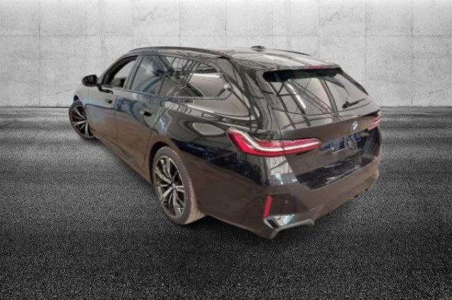BMW 520 d 48V sDrive Touring Msport - foto 4 di 4