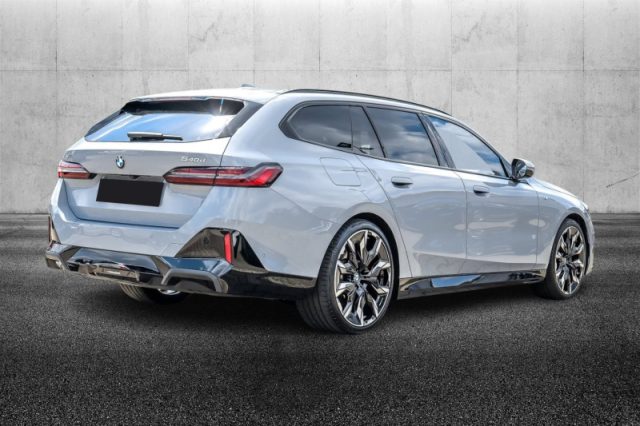 BMW 540 d 48V xDrive Touring Msport Pro - foto 3 di 4