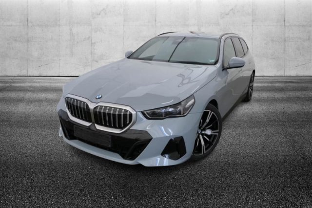 BMW 520 d 48V sDrive Touring Msport semestrale a PIEVE DI CENTO