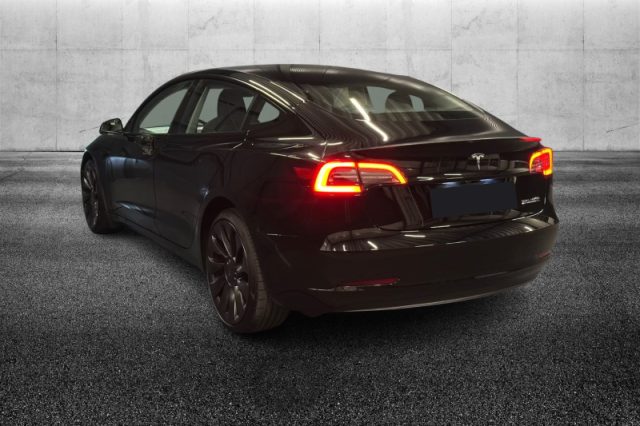 Tesla Model 3 Long Range AWD Performance - foto 4 di 4