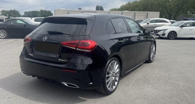 Mercedes-Benz A 250 Automatic 4Matic Premium - foto 3 di 4
