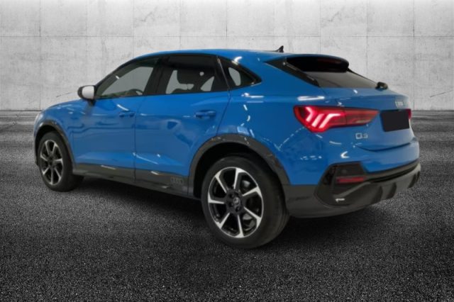 Audi Q3 SPB 35 TDI S tronic S line edition - foto 4 di 4