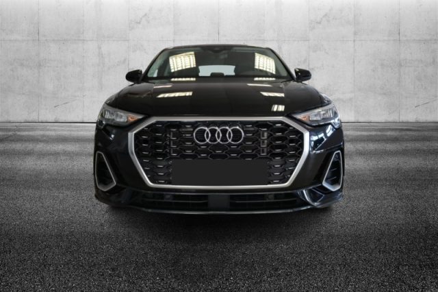 Audi Q3 SPB 35 TDI S tronic S line edition - foto 4 di 4