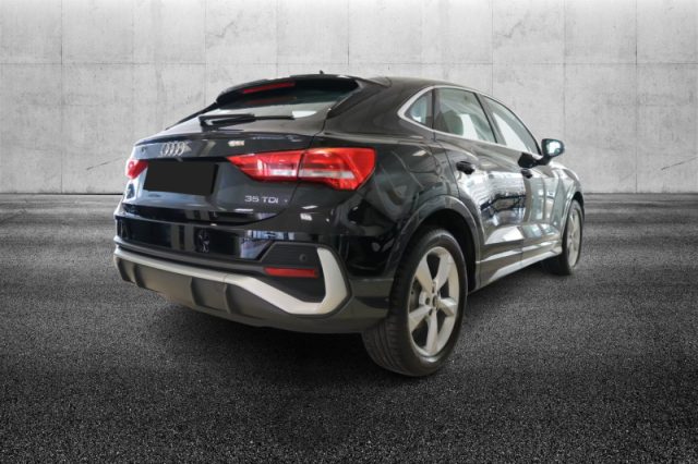 Audi Q3 SPB 35 TDI S tronic S line edition - foto 3 di 4
