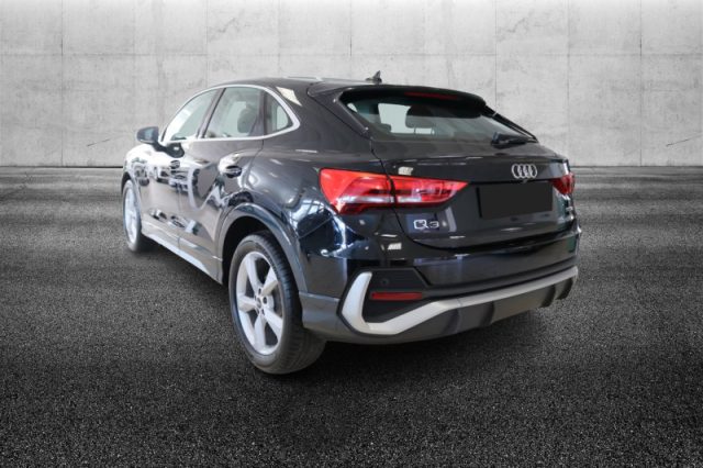 Audi Q3 SPB 35 TDI S tronic S line edition - foto 2 di 4