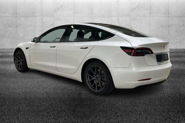Tesla Model 3 Long Range Dual Motor AWD - foto 4 di 4