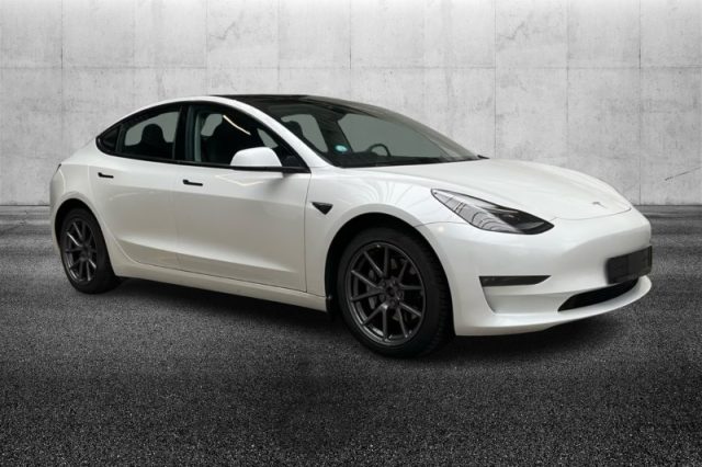 Tesla Model 3 Long Range Dual Motor AWD - foto 2 di 4