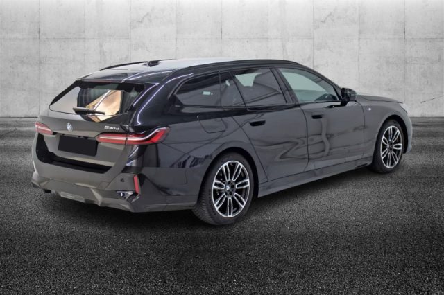 BMW 540 d 48V xDrive Touring Msport - foto 2 di 4
