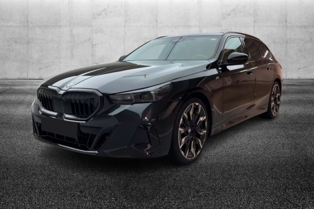 BMW 520 d 48V sDrive Touring Msport semestrale a PIEVE DI CENTO