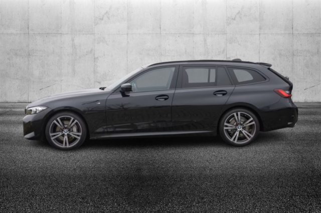 BMW 330 d 48V xDrive Touring Msport - foto 3 di 4