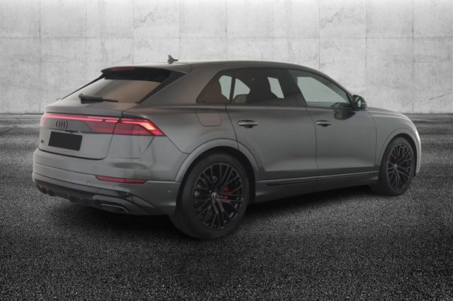 Audi Q8 SUV 50 TDI 286 CV quattro tiptronic S line editio - foto 2 di 4
