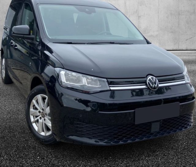 Volkswagen Caddy 2.0 TDI 122 CV Life usato a PIEVE DI CENTO