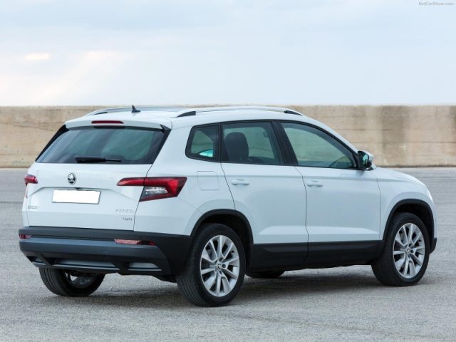 Skoda Karoq 1.0 TSI 115 CV Executive - foto 1 di 4