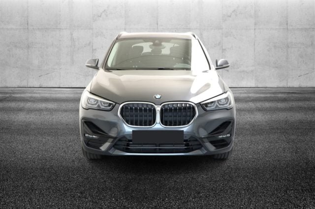 BMW X1 sDrive18i Sport - foto 3 di 4